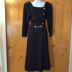 Dana Hogan by Robyn Hogan vintage like new black rib knit sweater dress